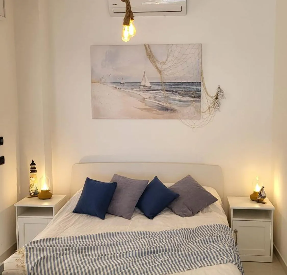 The Seafront Pearl - Ostia Apartment Italy