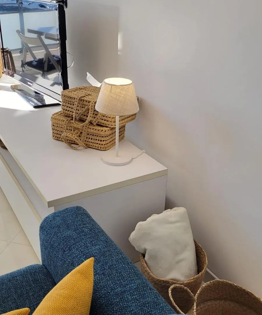 The Seafront Pearl - Ostia Apartment
